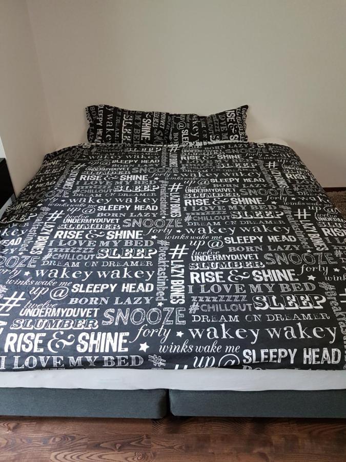 Mone - Fajny Apartament W Centrum Wroclawia Buitenkant foto