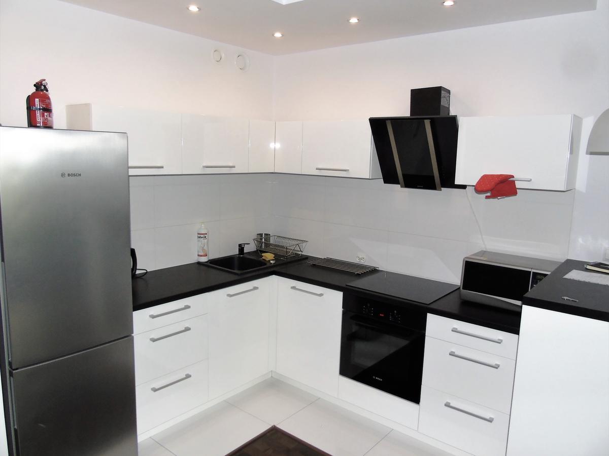 Mone - Fajny Apartament W Centrum Wroclawia Buitenkant foto