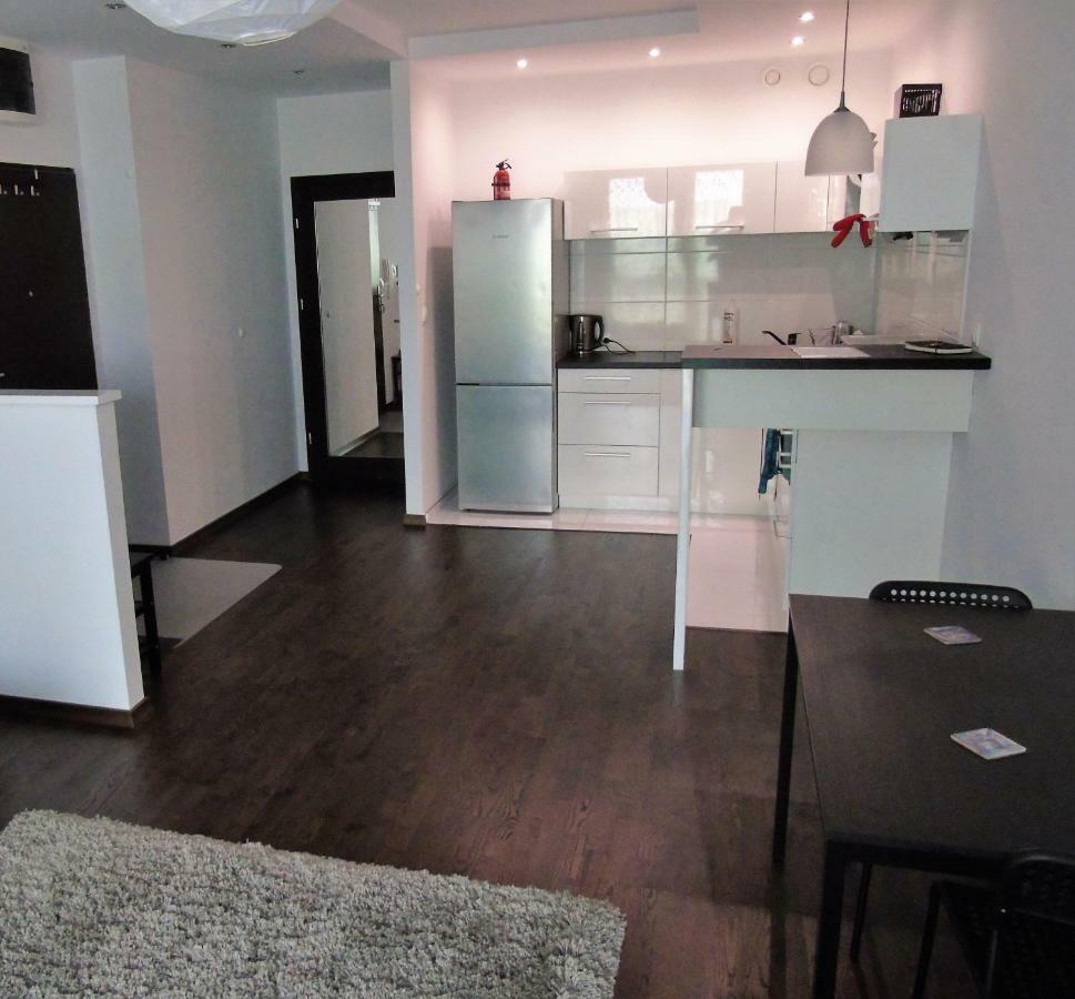 Mone - Fajny Apartament W Centrum Wroclawia Buitenkant foto
